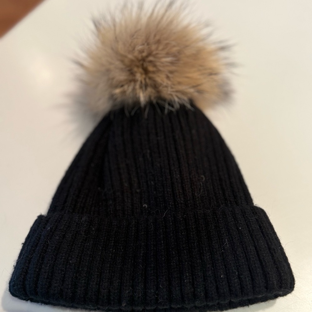 Linda Richards Black Knit Beanie with Fur Pom Pom